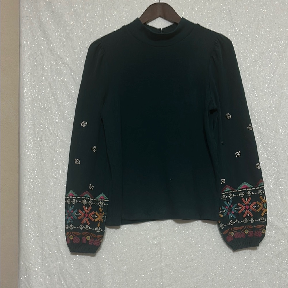 THML Embroidered Green Women's Sweater. Size Small